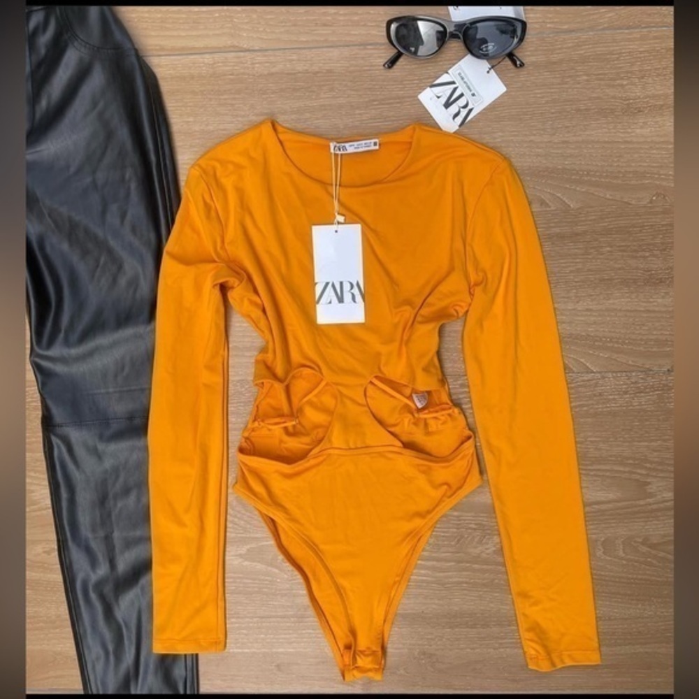 ZARA Cut out body suit 3905/151